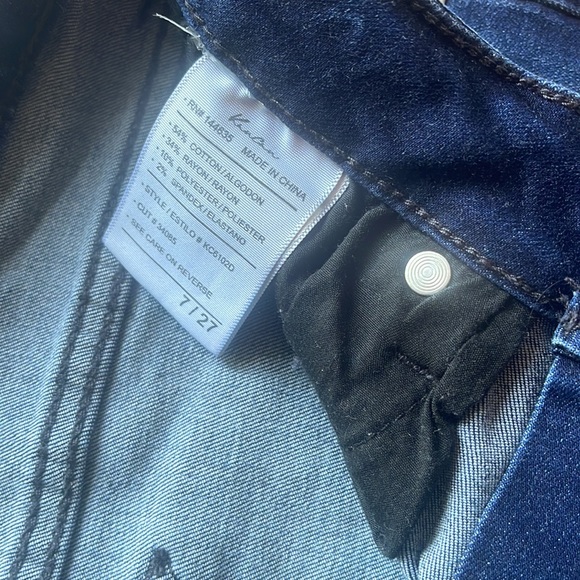 KanCan Dark Wash Flare Jeans - Picture 3 of 8